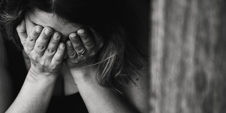 LOS DERECHOS HUMANOS Y LA SOCIEDAD ANALGÉSICA