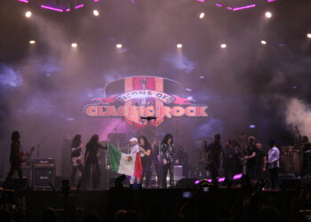 Las leyendas de ICONS OF CLASSIC ROCK hicieron explotar la adrenalina de la Feria de San Marcos en Aguascalientes México