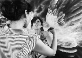 BEATRIZ TEXTA ARTE EN SUS MANOS