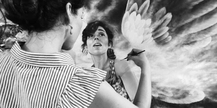 BEATRIZ TEXTA ARTE EN SUS MANOS