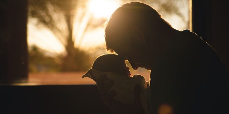 Beneficios y recompensas de ser papá soltero