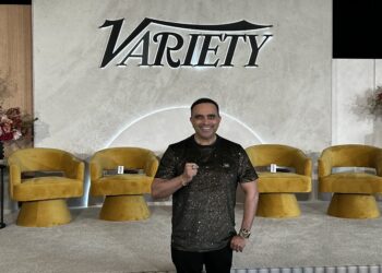 Rehan Jalali es cineasta, autor superventas reconocido internacionalmente, presentador de radio, influencer, conferencista TED y gurú del fitness en Hollywood
