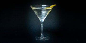 Vesper Martini: